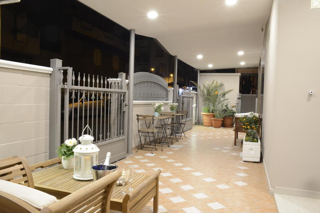 Mediterranea Sea House Montesilvano Exterior photo